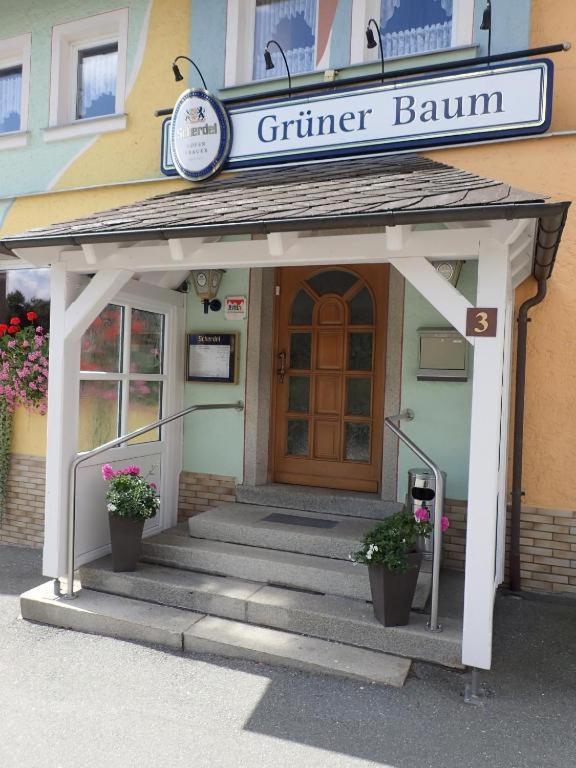 Landgasthof Gruener Baum Regnitzlosau Bagian luar foto