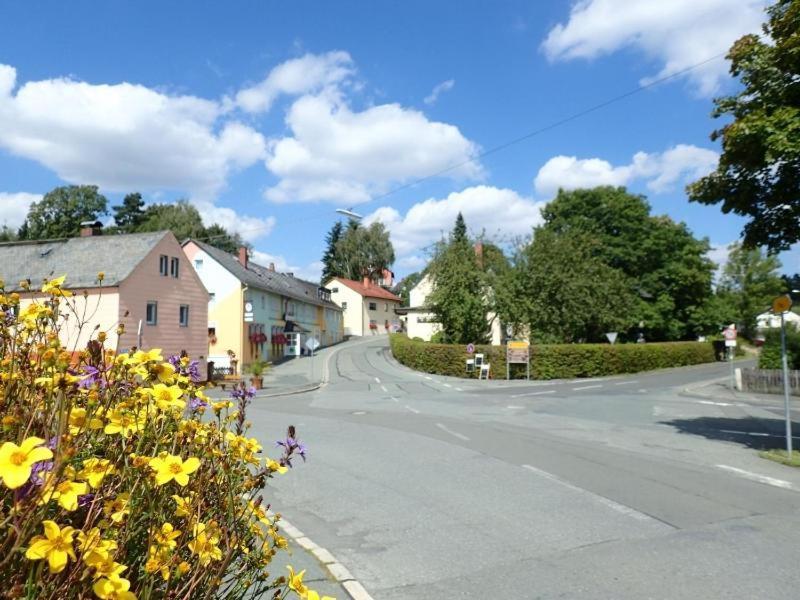 Landgasthof Gruener Baum Regnitzlosau Bagian luar foto