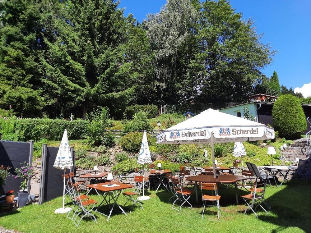 Landgasthof Gruener Baum Regnitzlosau Bagian luar foto