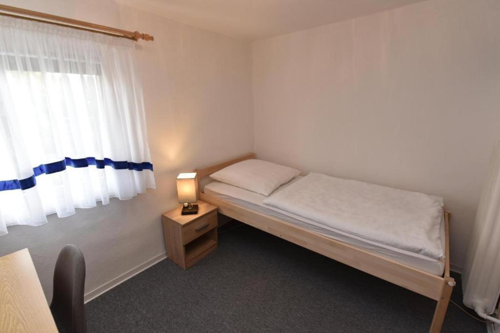 Landgasthof Gruener Baum Regnitzlosau Ruang foto